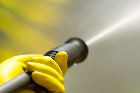 A homeowners guide to professional pressure washing and painting prep in stanwood