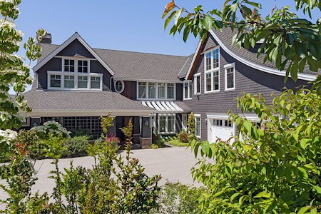 Best exterior paint colors for kayak point and warm beach waterfront homes